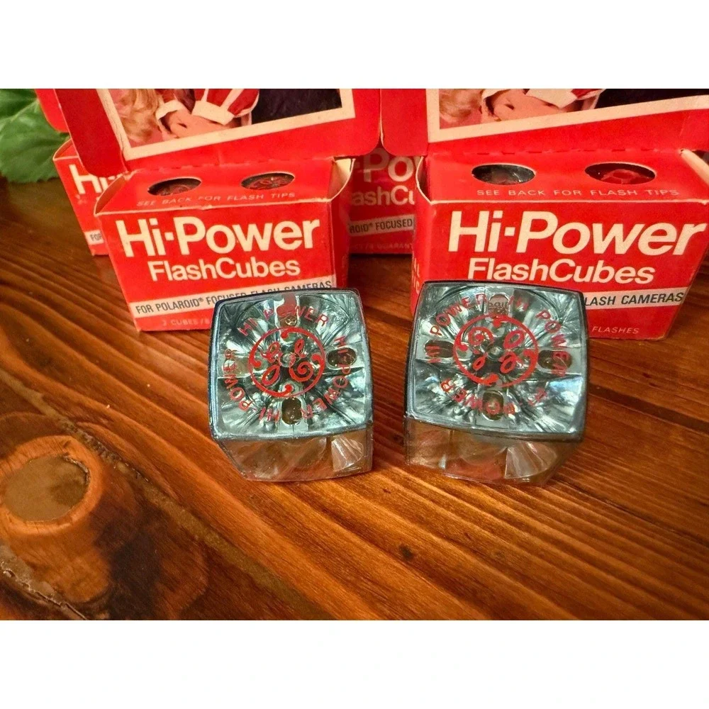 Lot of 6 Vintage GE Hi-Power FlashCubes Unused Polaroid Camera Flash Cubes